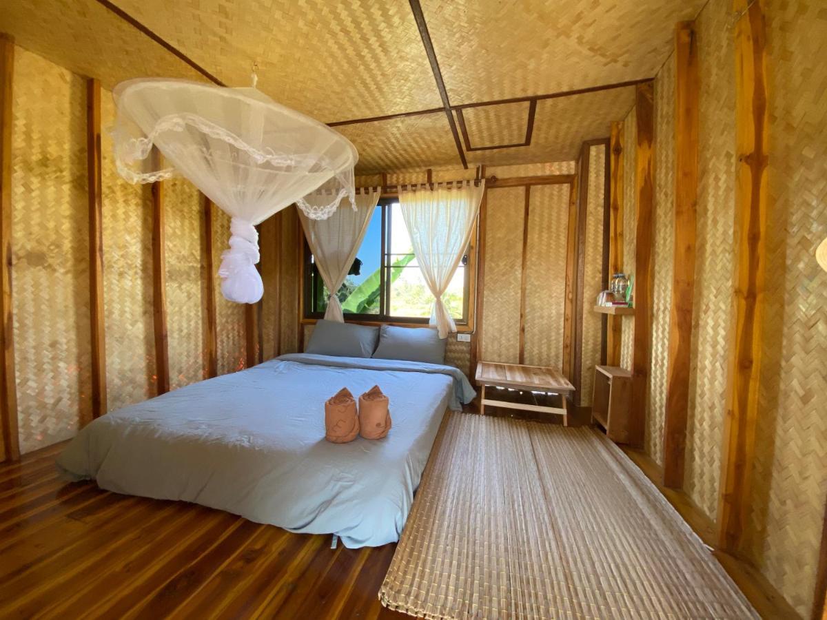Bantaphan Homestay Nan Exterior photo