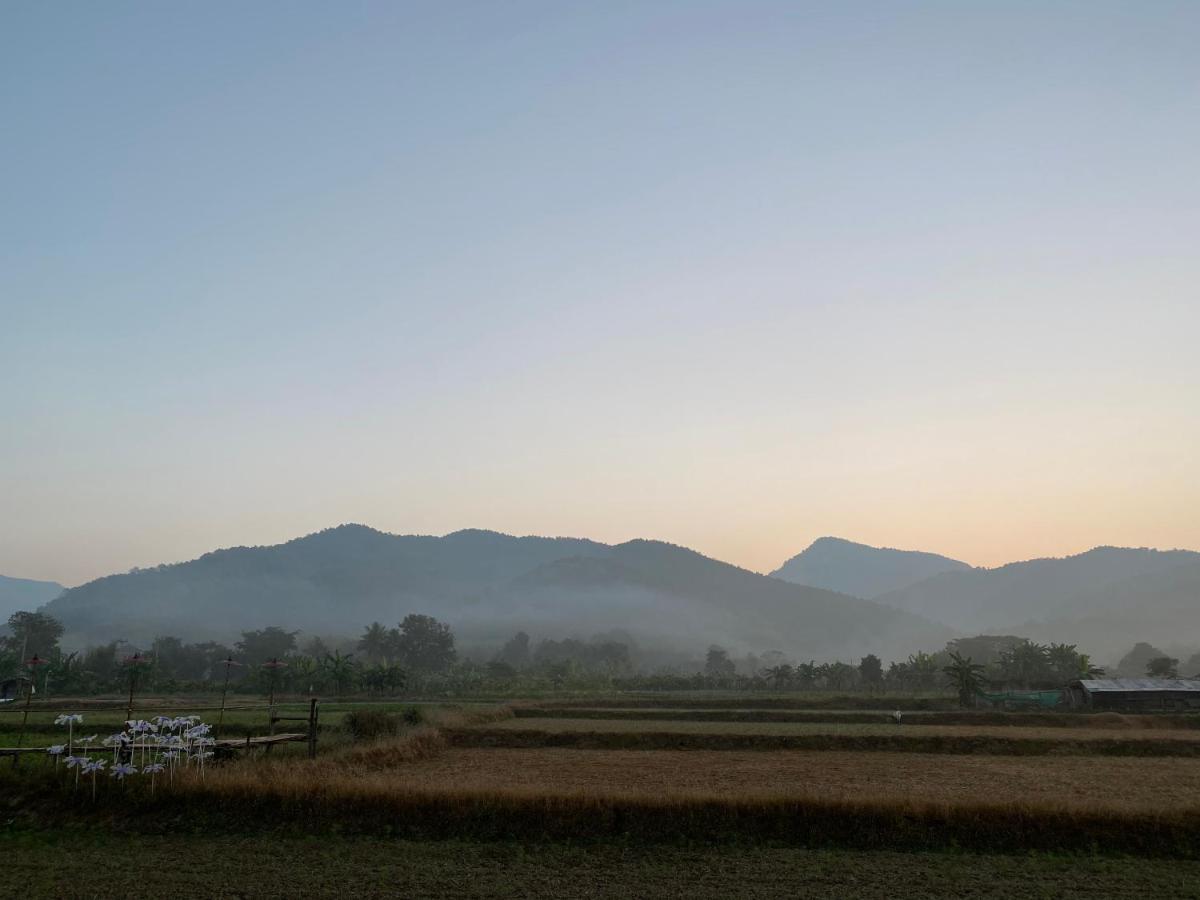Bantaphan Homestay Nan Exterior photo